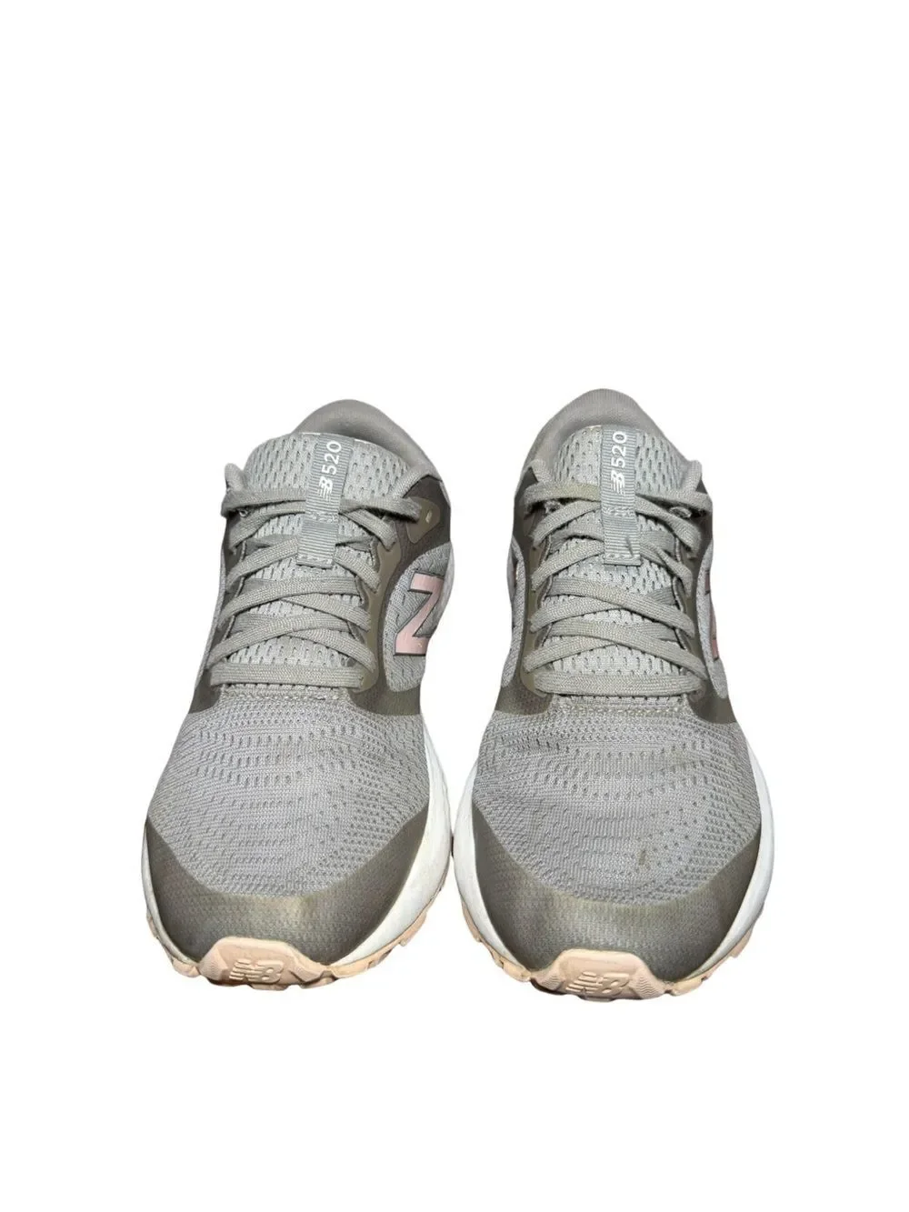 New Balance Women's Gray & Pink Athletic Running Sneaker size 9 D